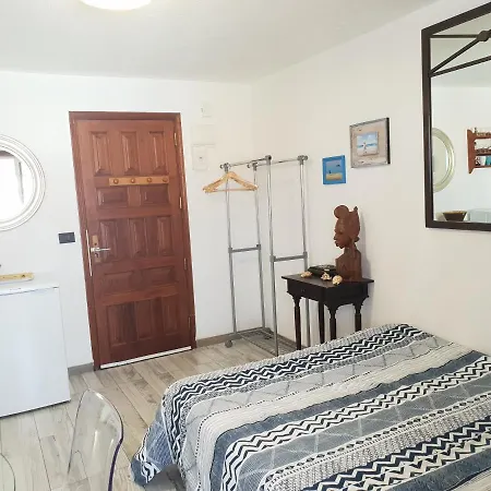 דירה Lovely Studia In Con Nice Sea View *