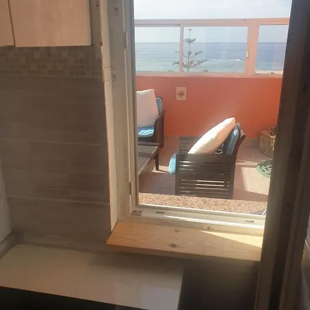 Lovely Studia In Con Nice Sea View דירה