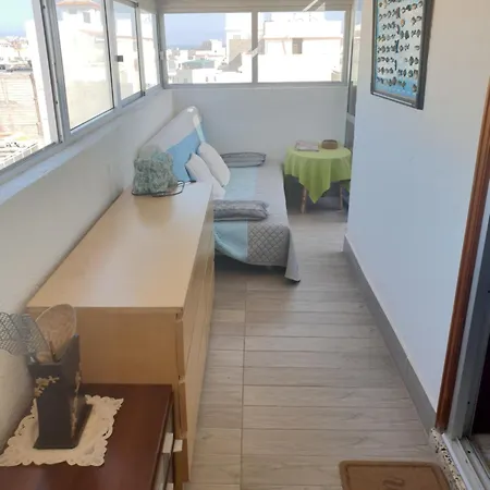 美丽海景拉斯加乐塔斯可爱一室公寓