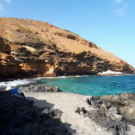 公寓 美丽海景拉斯加乐塔斯可爱一室公寓 拉斯加莱塔斯